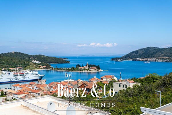 photo 22 Vis,  Attractive House with 311 m² of Living Space on a 2,027 m² Plot