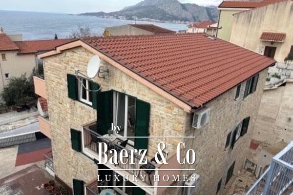 photo 16 Omiš, Nemira, stone apartment house with sea view