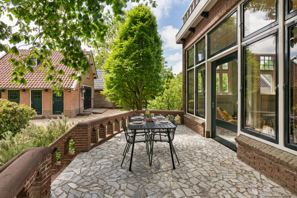 photo 25 Oosteinde 38