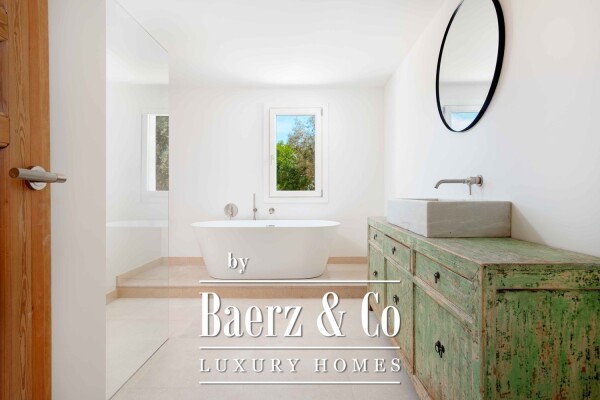 photo 13 Finca with guest house near the beach with sea views