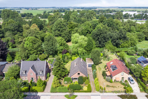 photo 35 Van de Veldelaan 966