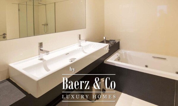 photo 8 For Sale: Prestigious Seafront Apartment with Exceptional Terrace   Barcelona