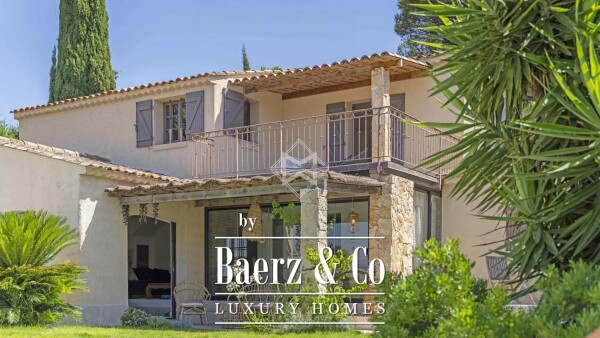 photo 4 Gassin: Provençal Villa with Pool, Independent Studio, and Open Views