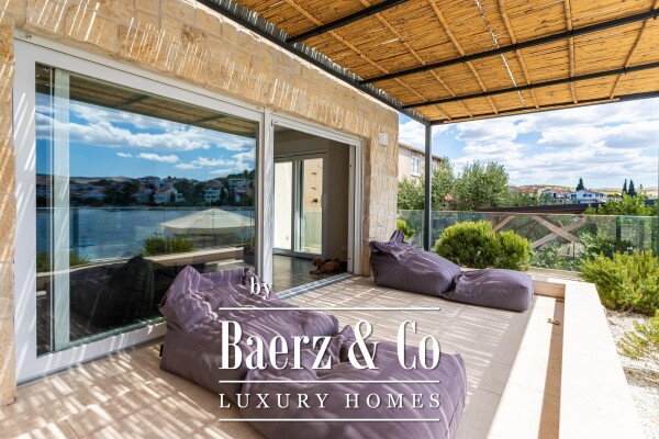 photo 18 Žaborić, beautiful three-bedroom apartment right on the beach, Net Usable Area 121.99 m²