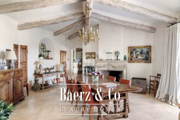 photo 7 Stunning Property with Panoramic Sea View