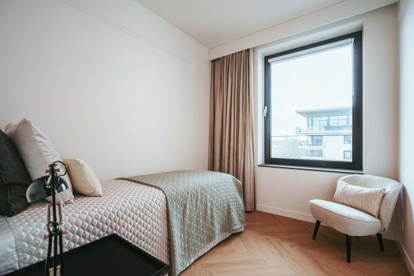 photo 21 Burgemeester Rijnderslaan 260