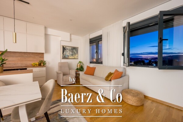 photo 12 Apartment in Tivat Center with a Garage