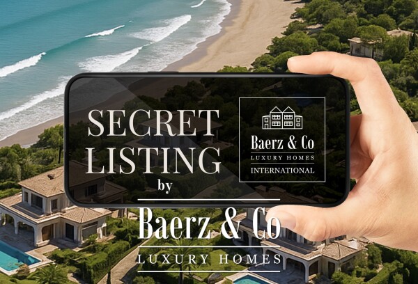 photo 1 Waterfront property - seafront access beachfront access for boat - Entirely renovated