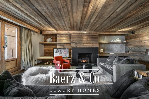 photo 1 4-bedroom-apartment - Heart of the Vieux Village