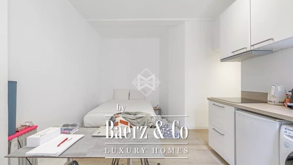 photo 11 Close to the port of Saint-Tropez