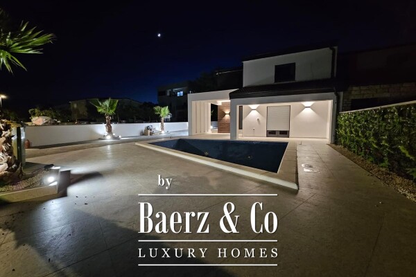 photo 28 Zadar, Vir – Modern Semi-Detached House with Two Apartments and a Pool Near Jadro Beach