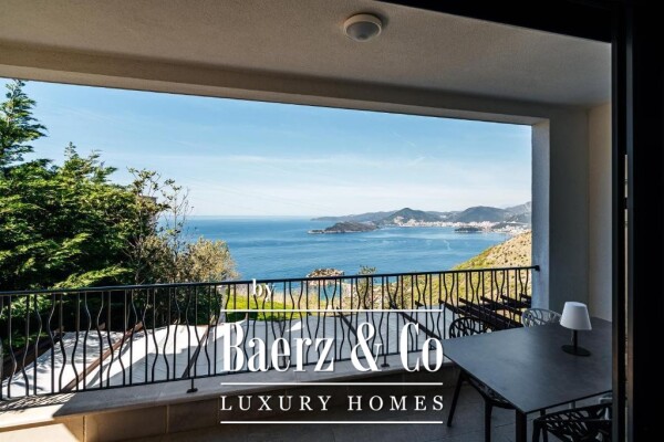 photo 5 Apartment in a Complex with a Pool in Sveti Stefan