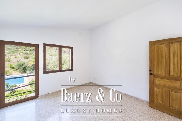 photo 13 Mallorcan finca with character and pool in S’Arracó