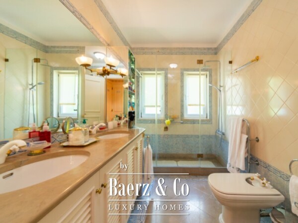 photo 17 4-Bedroom + 1 Apartment in exclusive condominium, with parking and storage in Estoril