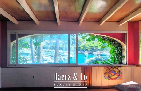 photo 4 EXCLUSIVE SEAFRONT VILLAS IN CALAN BUSQUETS, CIUTADELLA