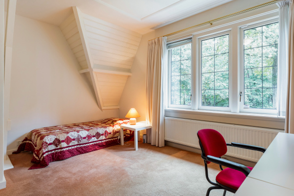 photo 18 Valkenberglaan 38