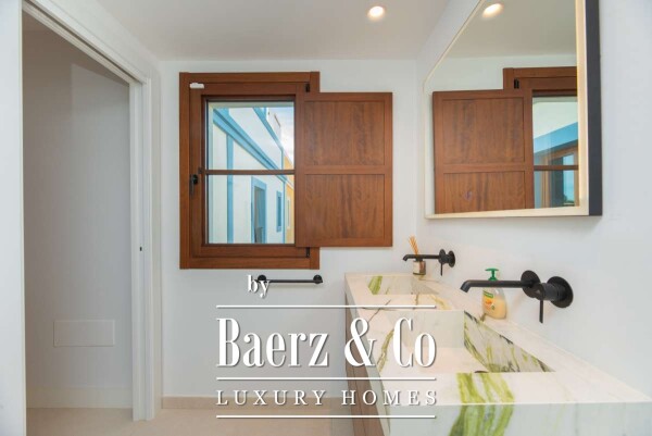 photo 15 Beautiful luxury home in Santa Gertrudis, Santa Gertrudis