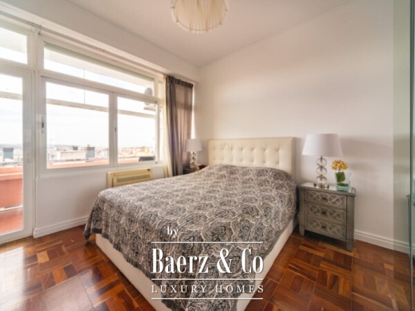 photo 18 Duplex Penthouse on Infante Santo with River View