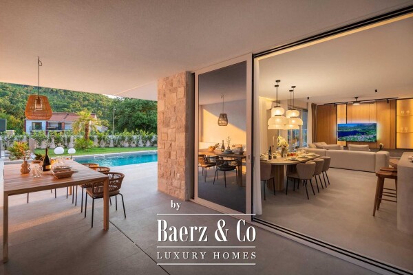 photo 17 Split - Surroundings | Luxury villa with pool in a peaceful natural setting