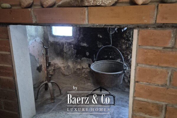 photo 9 Brač, Milna - semi-detached stone house with restaurant, first row to the sea