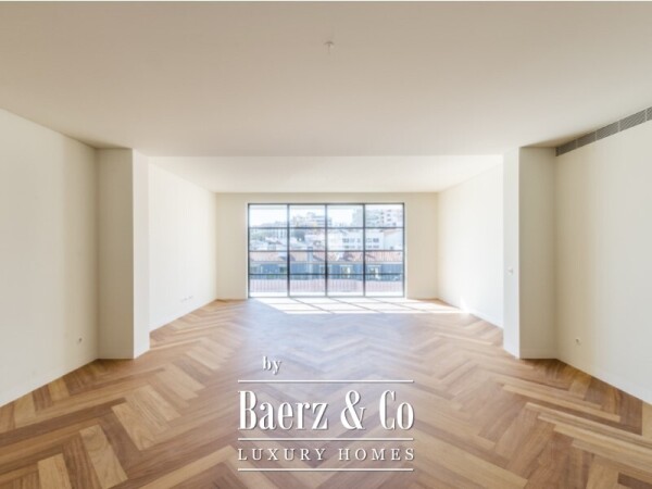 photo 7 Unique penthouse, with pool, view and garage in the heart of Príncipe Real