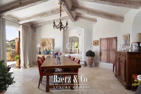 photo 3 Provençal villa with panoramic Seaview