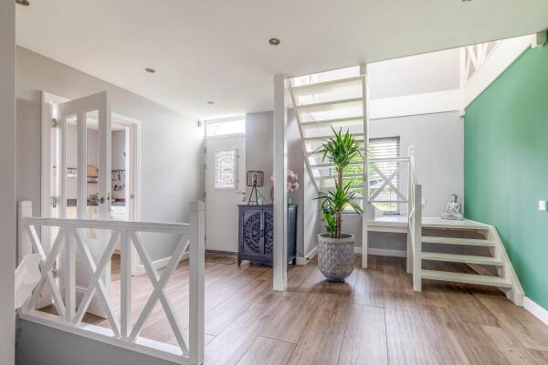 photo 24 Parallelweg 2