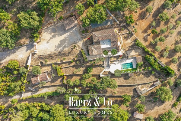 photo 18 Luxury 7-Bedroom Villa for Sale in Draguignan – 263 sqm with Garden, Swimming Pool, Garage & Guest House