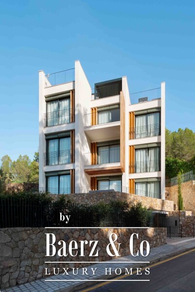 photo 1 Apartment in Cala Major with sea views and a pool