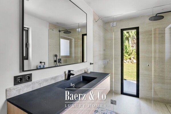 photo 29 Villa - Nueva Andalucia - Marbella - Ref: 8684