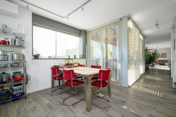 photo 18 Peter Martensstraat 121