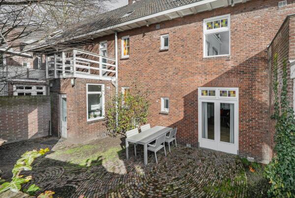 photo 43 Prins Bernhardstraat 5