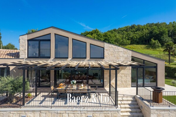 photo 10 Istria, luxury Villa with Panoramic Views in the Heart of Istria