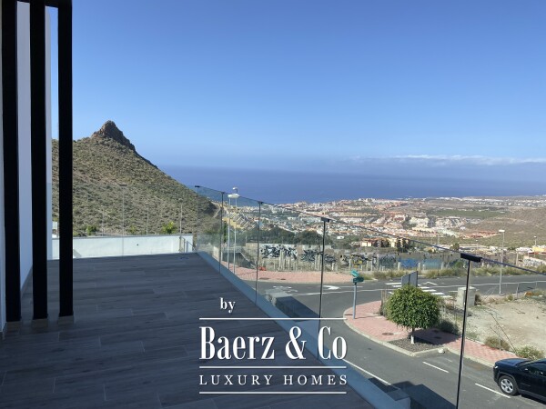 photo 30 High quality new built villa ready to move in Costa Adeje