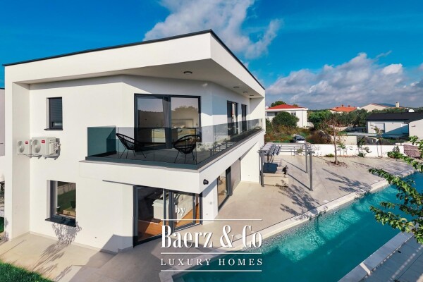 photo 17 Modern villa in Volme, Medulin, near the sea with a unique pool