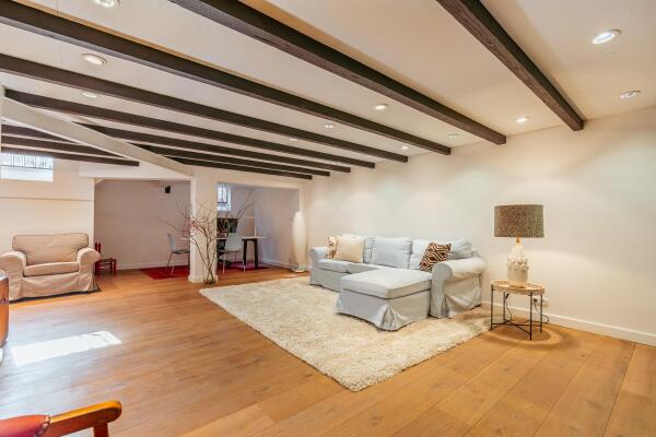 photo 55 Diepenbrockstraat 18