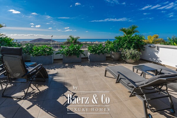 photo 4 Luxury Villa with Panoramic Views of the Ocean and La Gomera