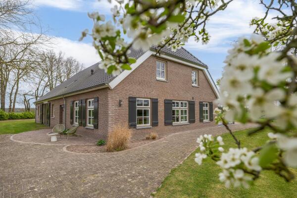 photo 5 Buikheide 14