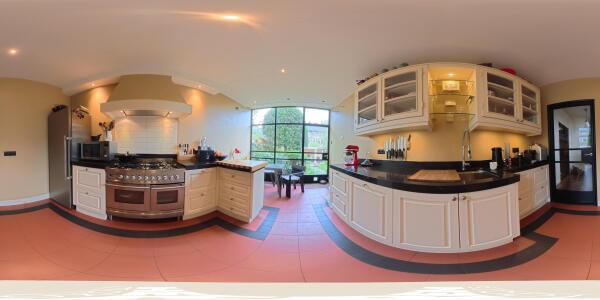 photo 24 Velazquezstraat 12