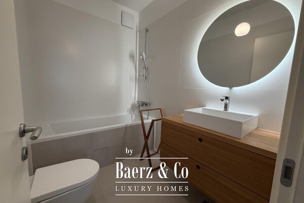 photo 6 Split, Žnjan, Morska vila, three-bedroom apartment with a loggia and two garage spaces, sea view