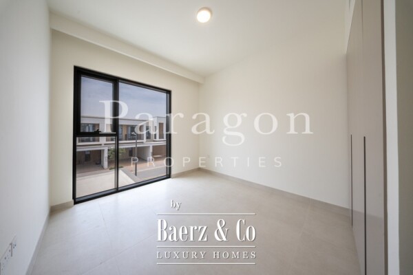 photo 13 Brand New | Single Row | Prime Location