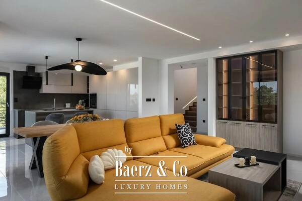 photo 1 Kostrena, Modern house with a pool, ideal for a family or tourist rental
