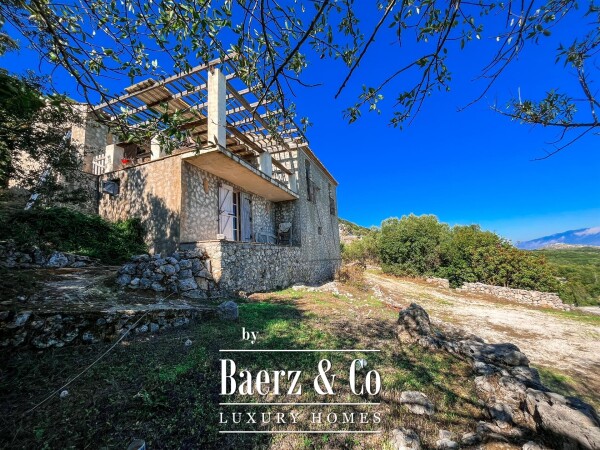 photo 4 Renovated Venetian Farmhouse high in the hills of Zakynthos - Skinari