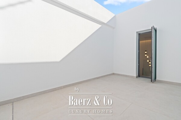 photo 19 Beautiful luxury home in Benidorm