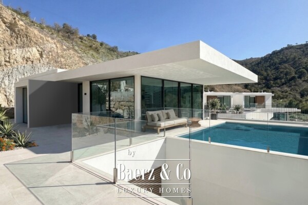 photo 34 Beautiful luxury home in Benidorm