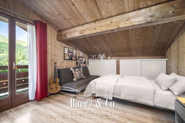 photo 9 Exceptional family chalet in the heart of the village