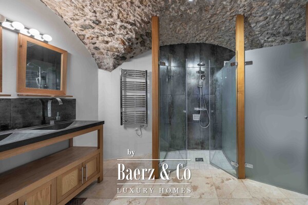 photo 14 RENOVATED 5-BEDROOM CHALET IN A QUIET VILLAGE
