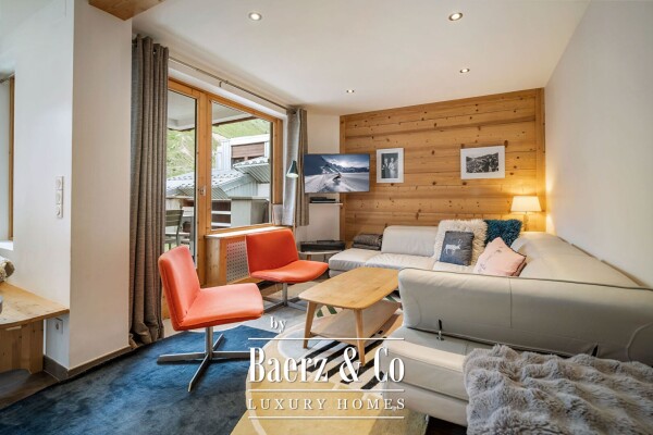 photo 2 2-bedroom apartment with mountain corner