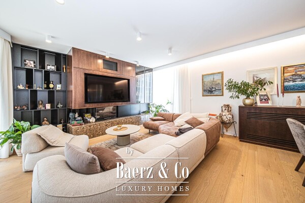 photo 1 Zagreb, Zelengaj, two-bedroom luxury apartment in an urban villa, 200 m²