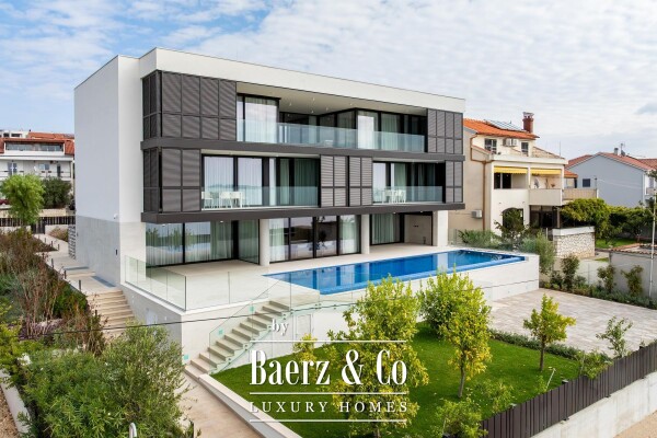 photo 2 Brodarica, exclusive villa first row to the sea